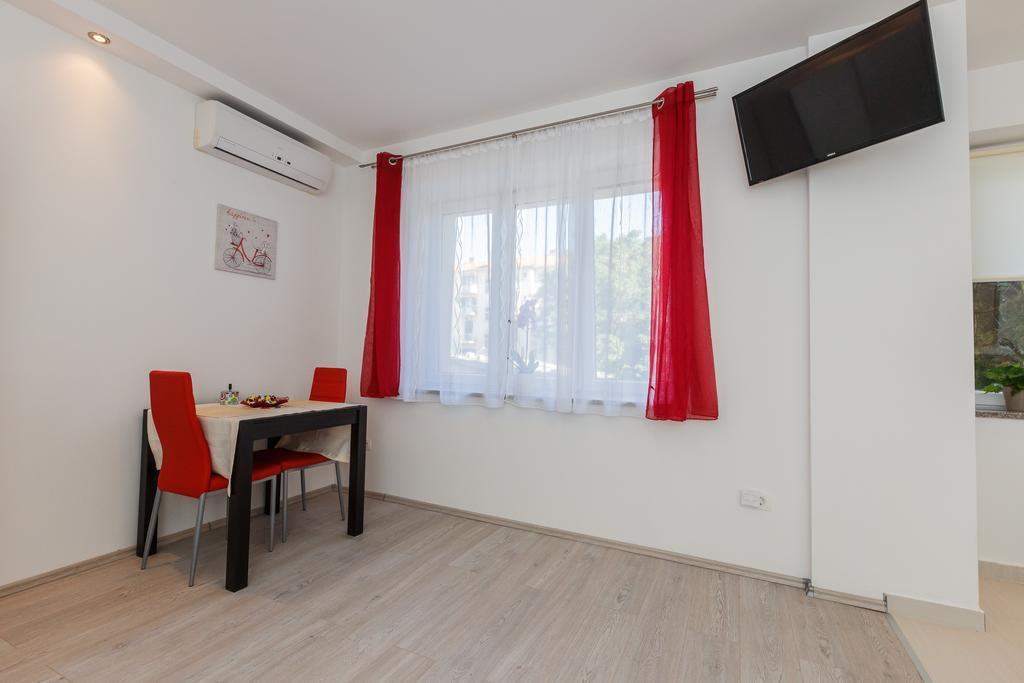 Apartments Kalpic Спліт Екстер'єр фото
