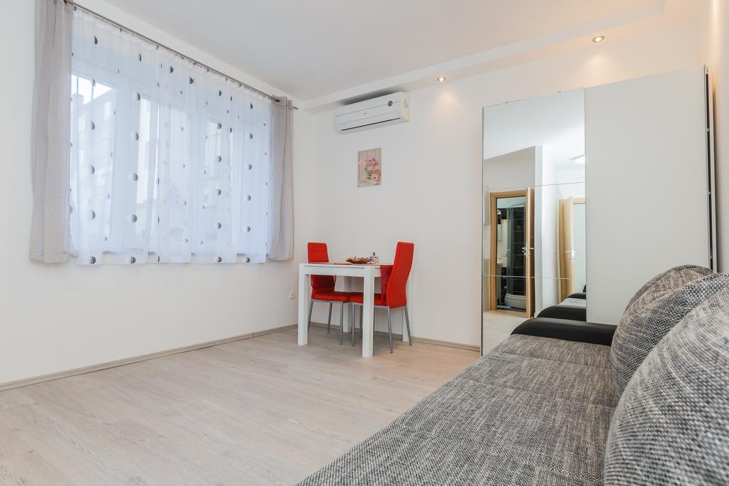 Apartments Kalpic Спліт Екстер'єр фото